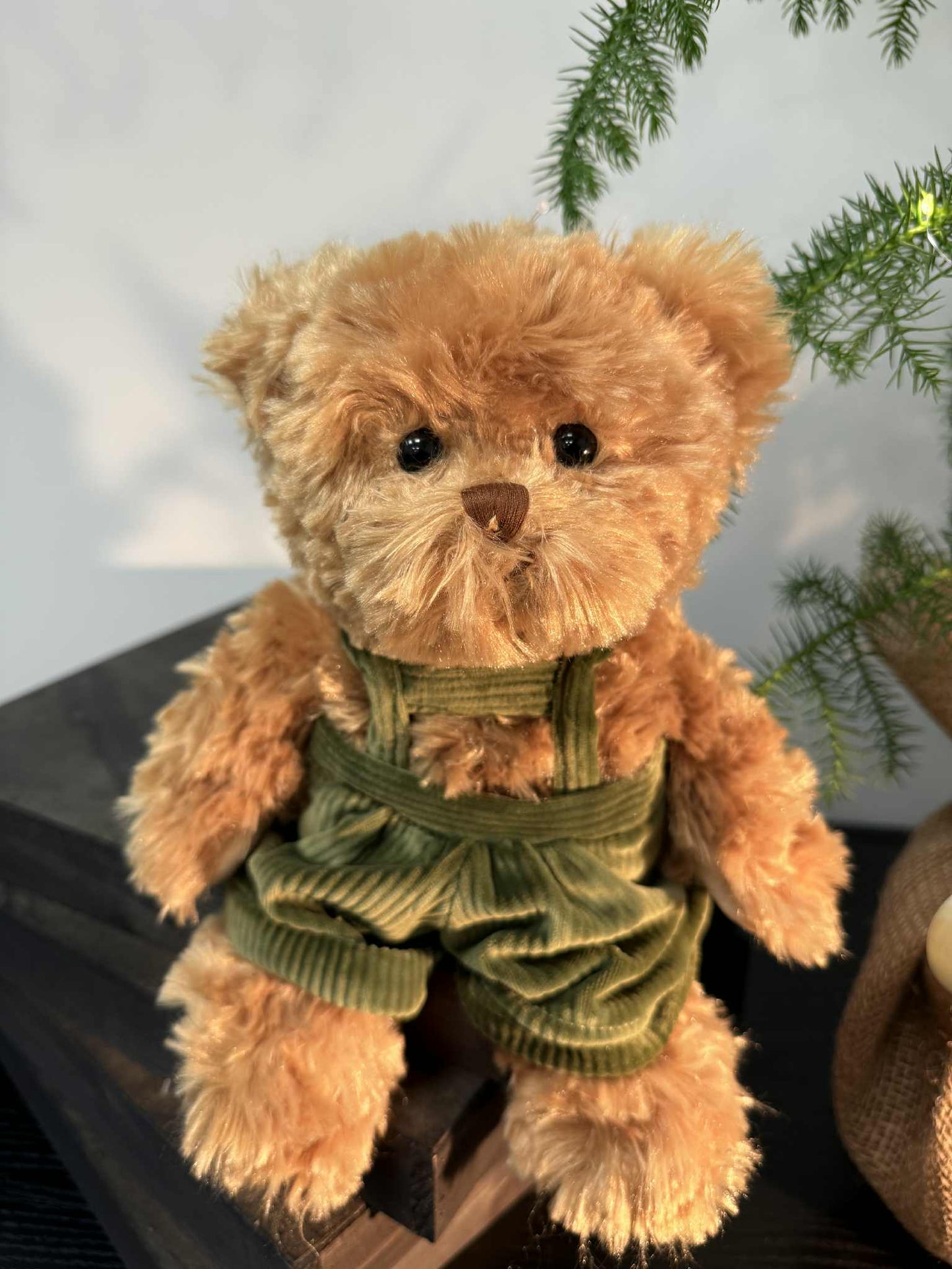 Rankų darbo Bukowski pliušinis meškiukas 25 cm