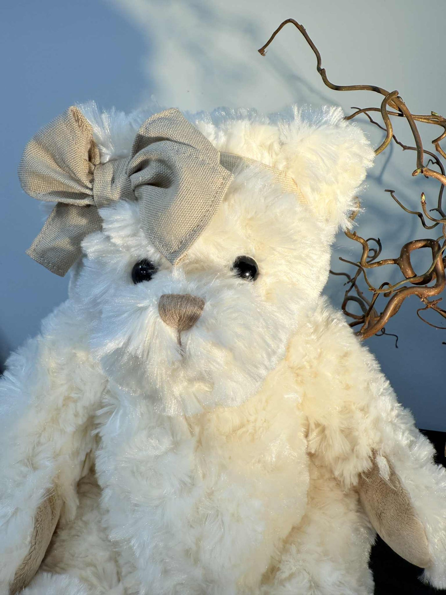 Rankų darbo Bukowski pliušinis meškiukas 40 cm