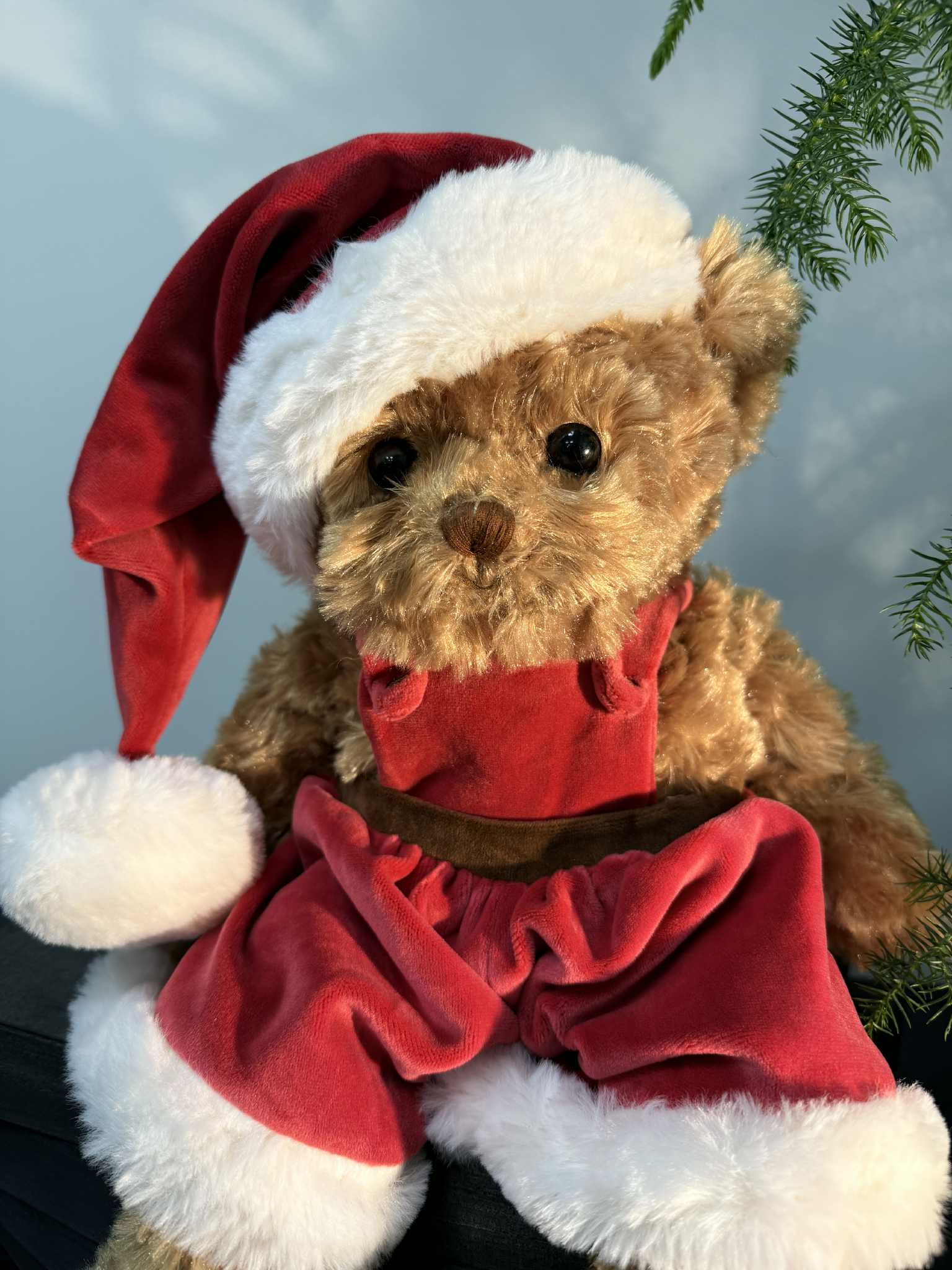 Rankų darbo Bukowski pliušinis meškiukas 35 cm, kalėdinė apranga