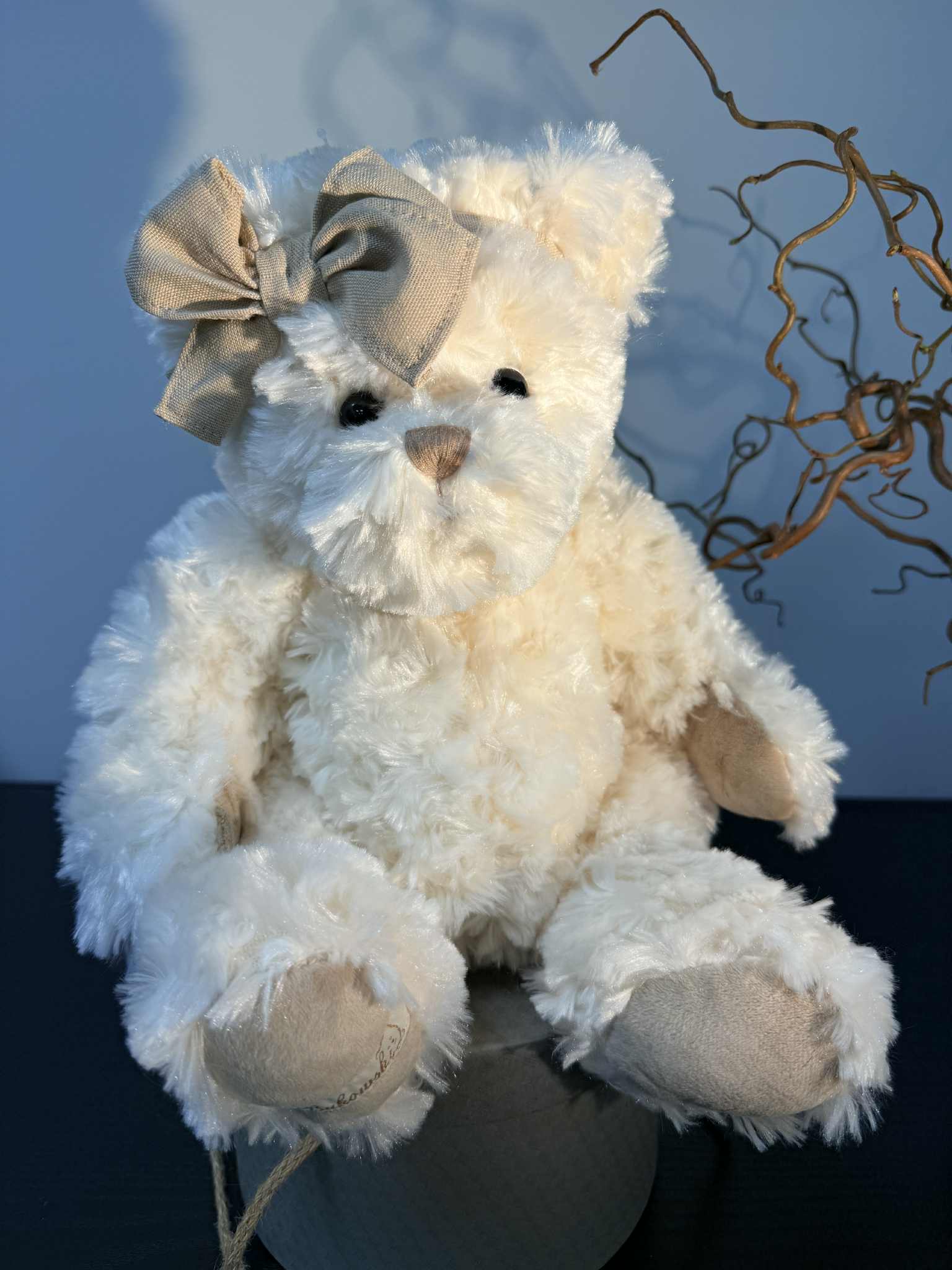 Rankų darbo Bukowski pliušinis meškiukas 40 cm